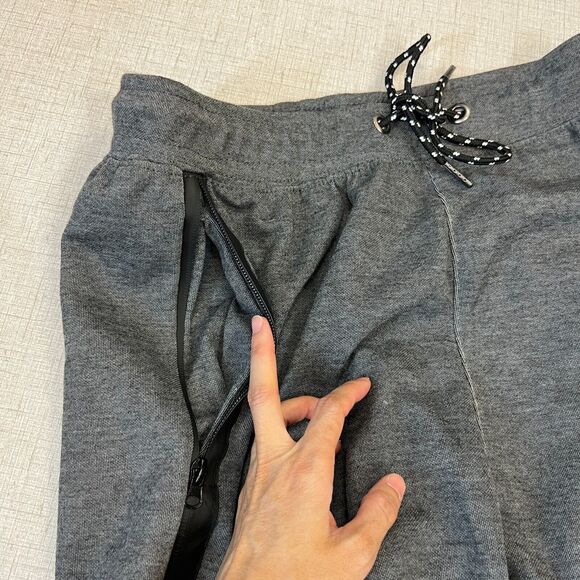 Sacred Crown Shorts Mens S Small Gray Zip Pocket Stretch Waist Drawstring Tie - Picture 7 of 9